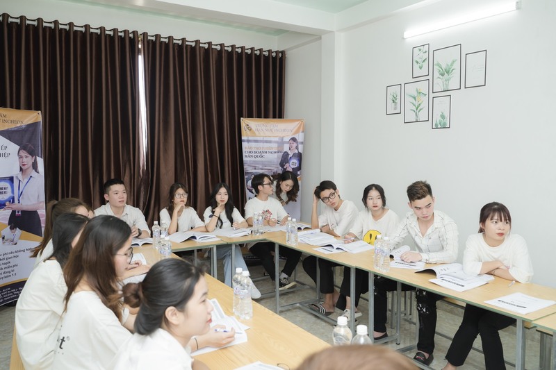 khóa học tiếng hàn trung cấp 3 - ảnh 1 khóa học tiếng hàn trung cấp 3 - ảnh 1